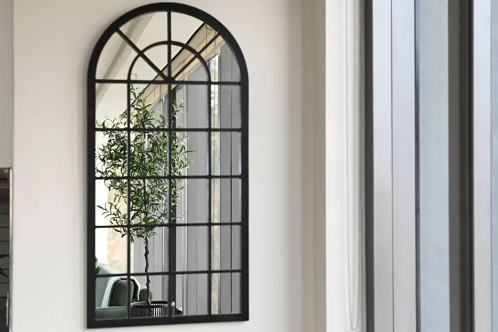 Sara - Modern City Centre Apt - Views! Κέιπ Τάουν 0*,