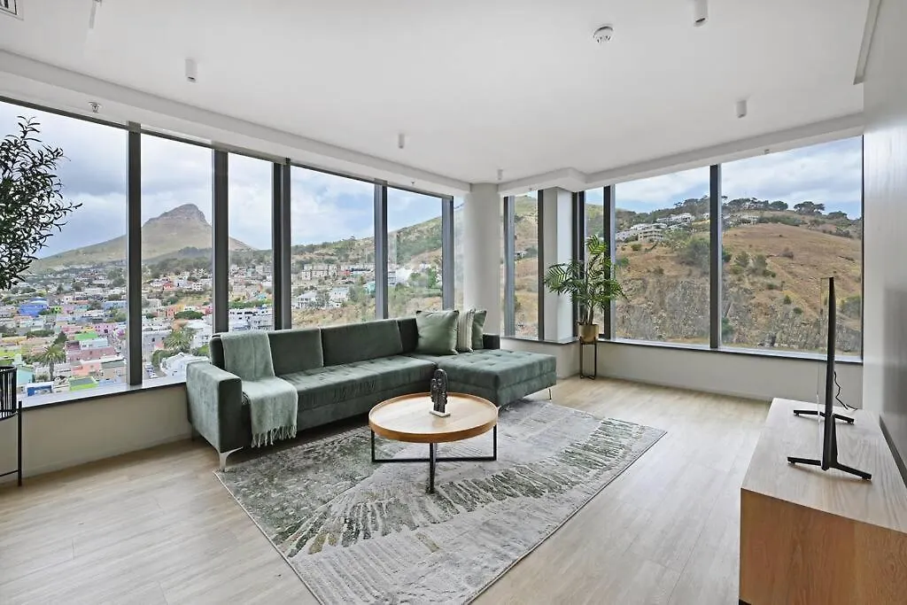 Sara - Modern City Centre Apt - Views! Κέιπ Τάουν Νότια Αφρική